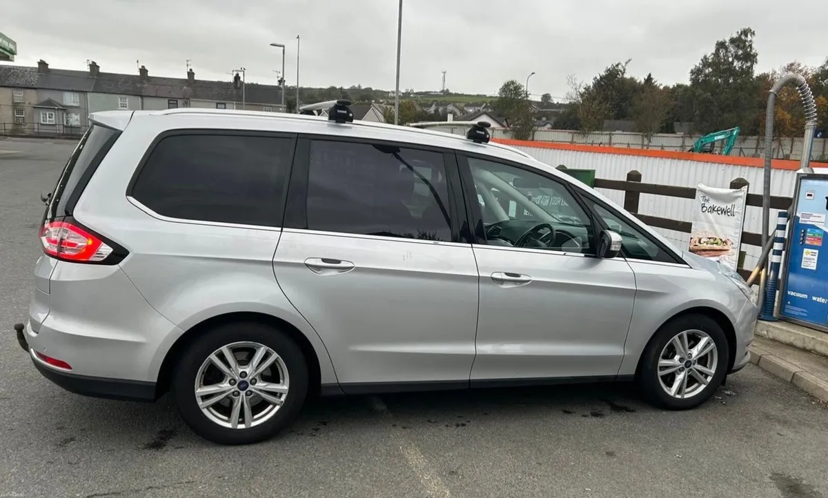 Ford Galaxy Titanium 2018 - Image 4