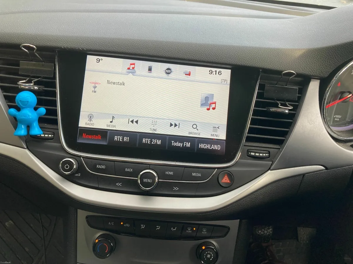 Vauxhall Astra 2017 - Image 4