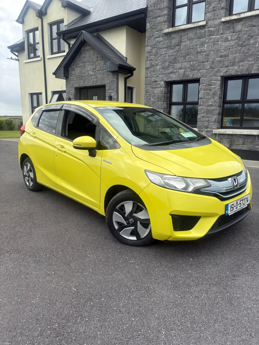Honda Fit 2015 - Image 1