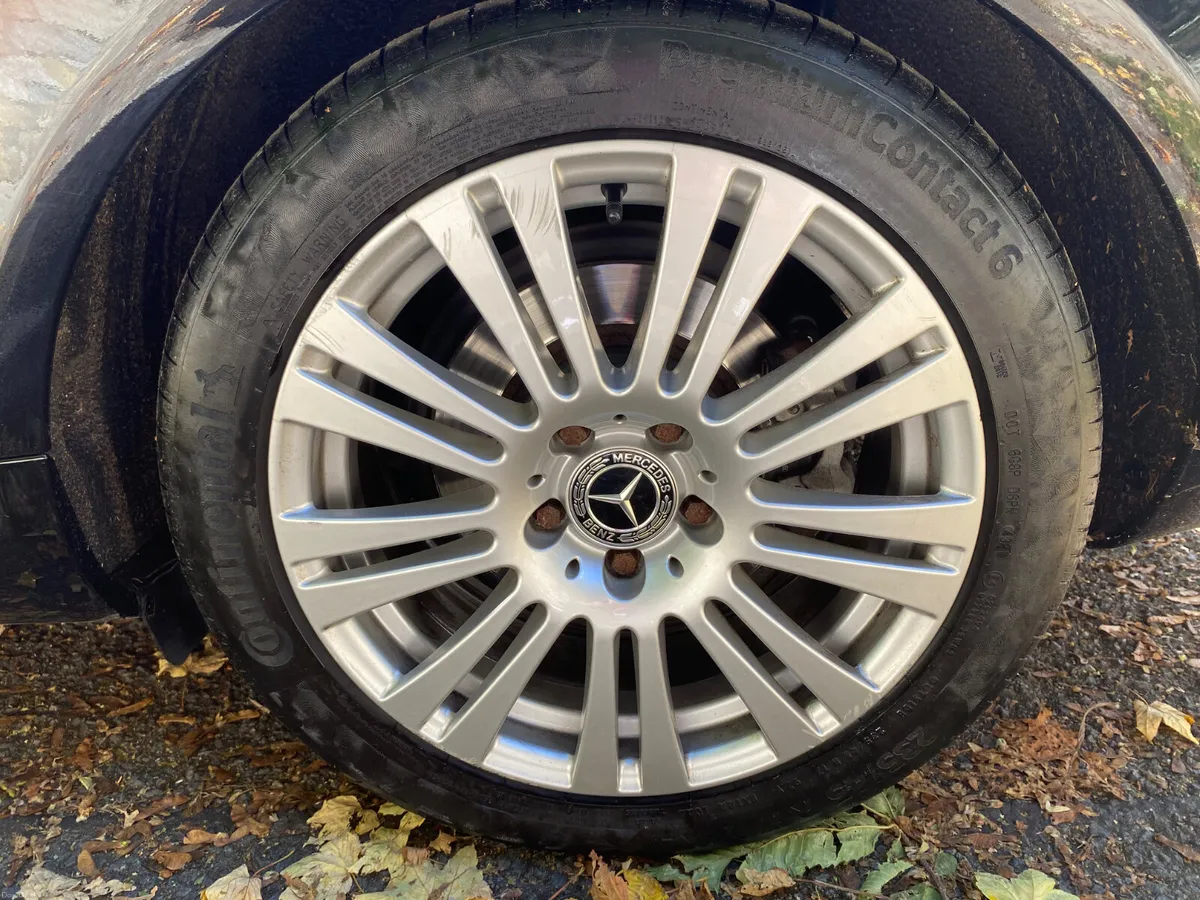 Mercedes-Benz E250 CDI Conv - Image 4