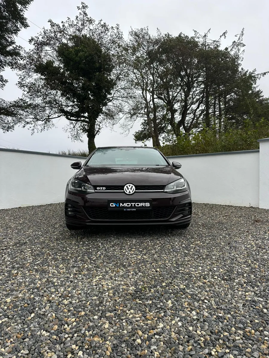 2018 Volkswagen Golf 2.0 GTD Rare Color - Image 2