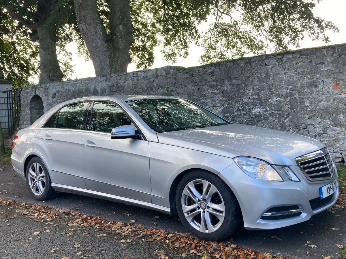 MERCEDES E300 BLUETEC DIESEL HYBRID AVANTGARGE - Image 1