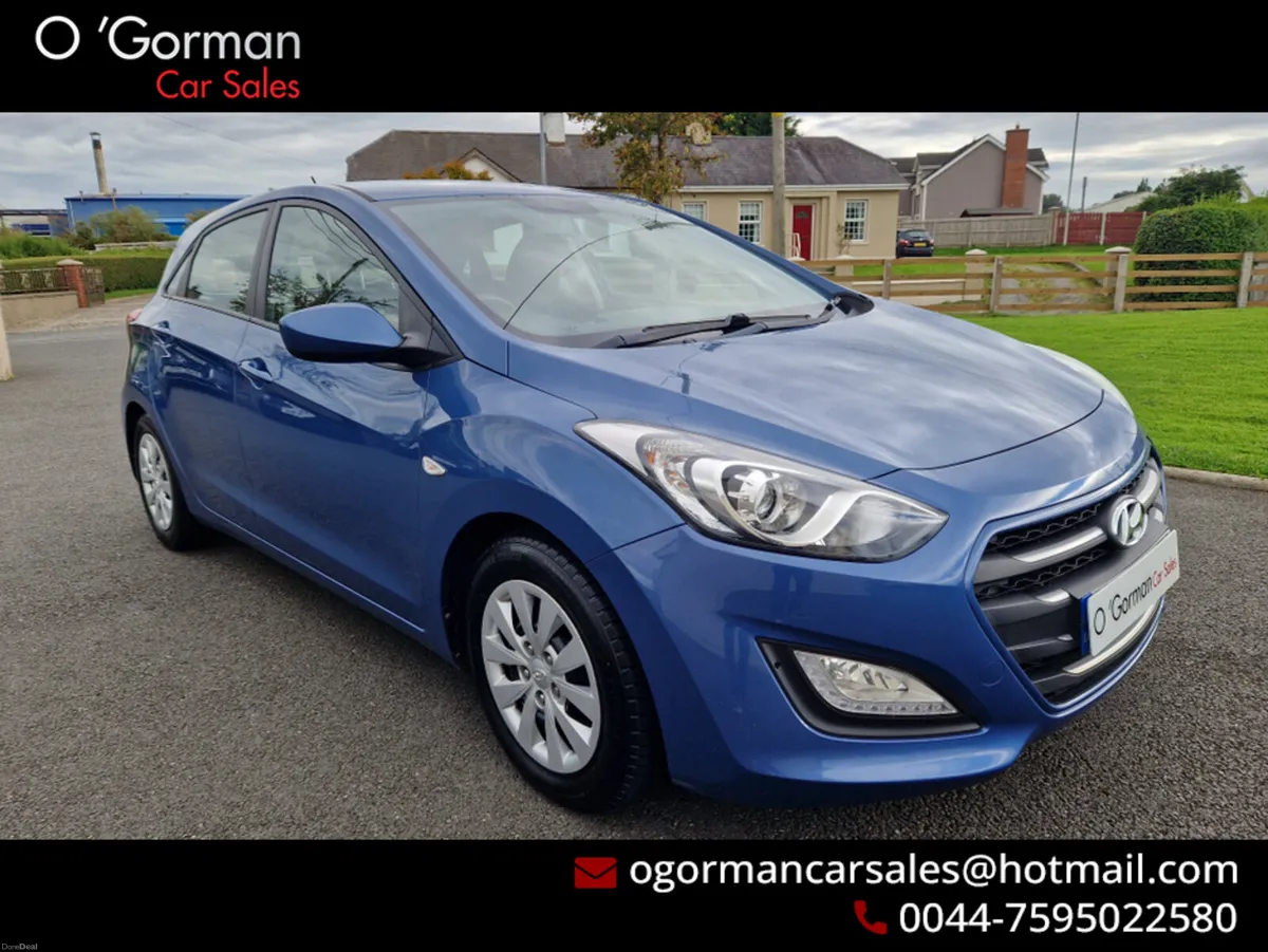 Hyundai i30 BLUE CRDI SDRIVE - Image 1