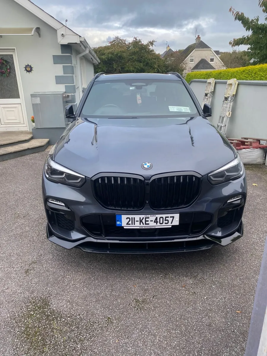 BMW X5 2021 - Image 1