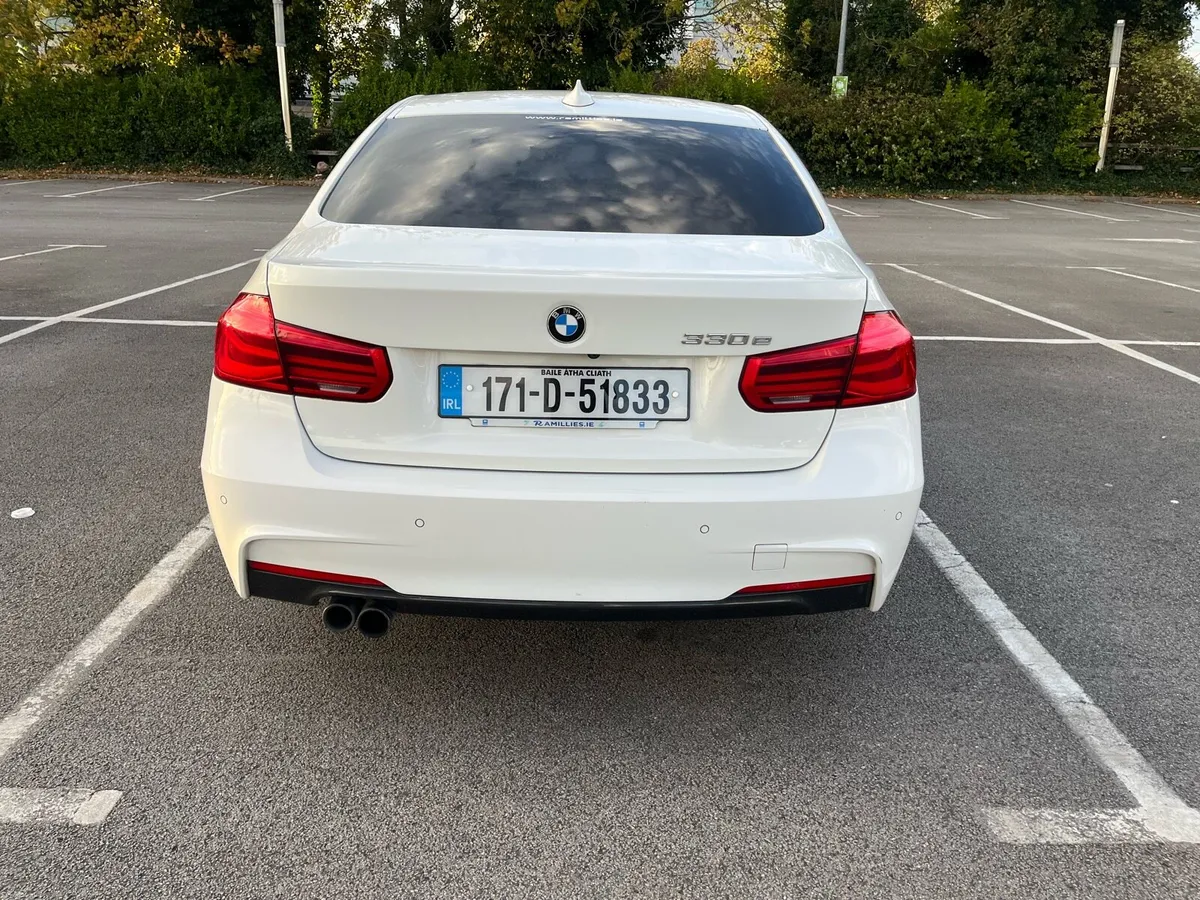 BMW 330E 2017 M-SPORT - Image 2