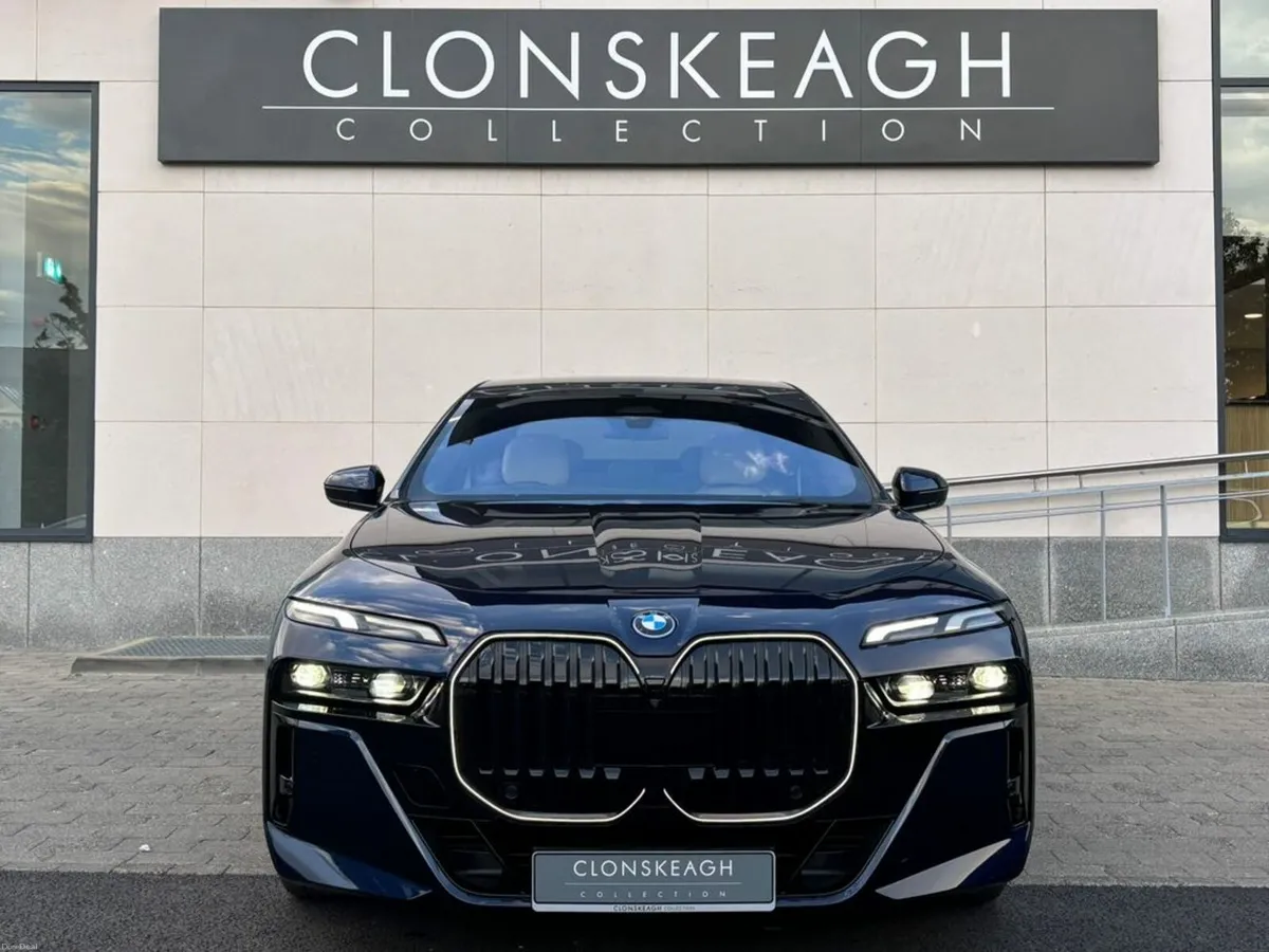 BMW 7-Series 750E XDRIVE M SPORT PRO, PAN ROOF, IN - Image 2