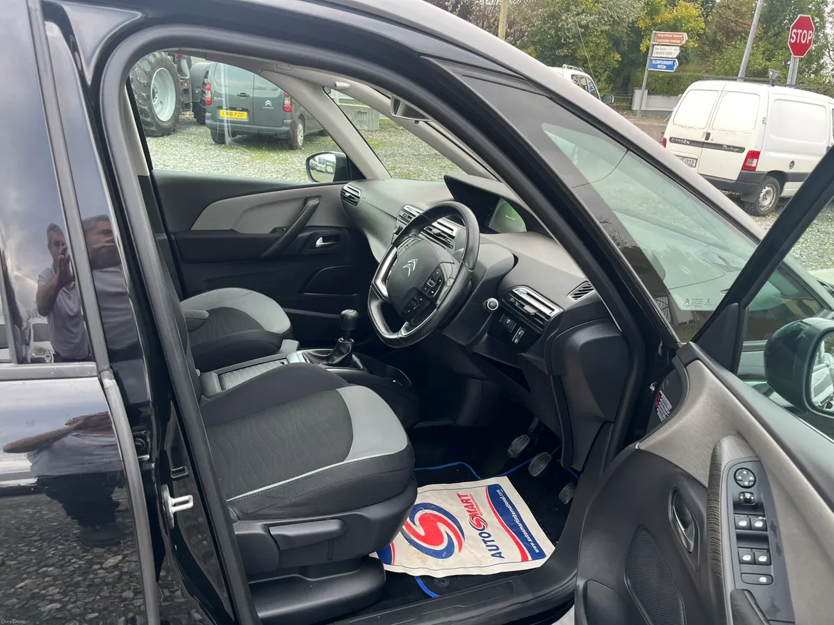 2015 Citroen C4 picasso 7 seater diesel - Image 4