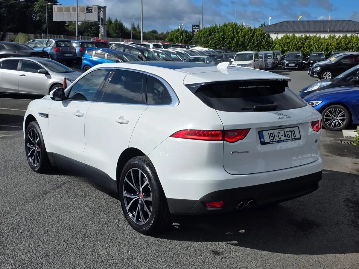 Jaguar F-Pace Prestige 2.0 Diesel Manual (191) - Image 2