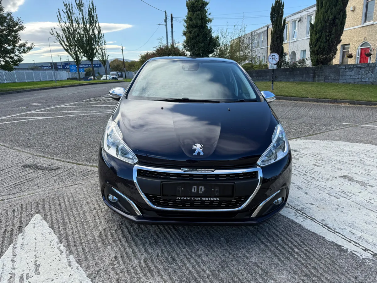 Peugeot 208 2017 1.2 Petrol Auto - Image 2