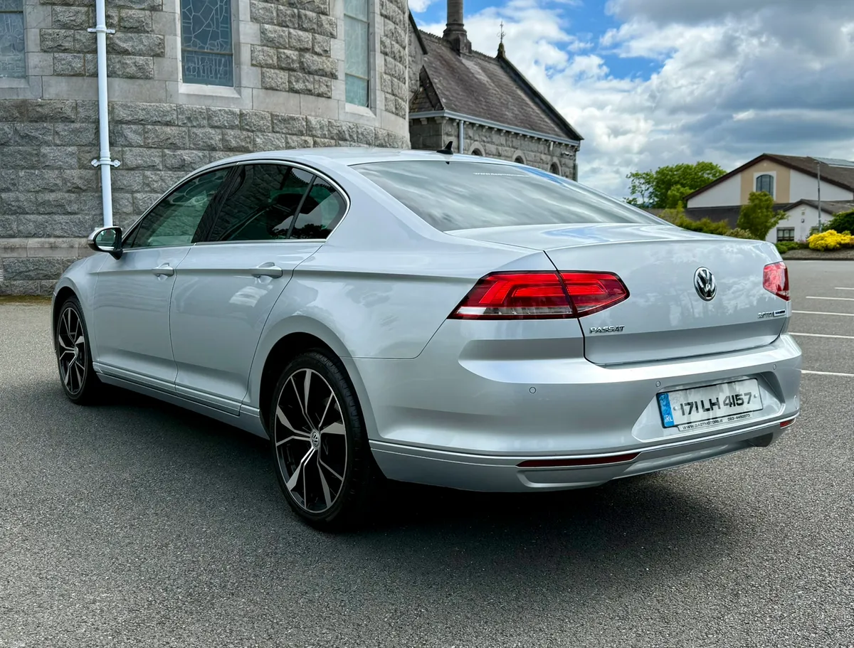 2017 VW PASSAT 2.0 TDI AUTOMATIC - Image 4