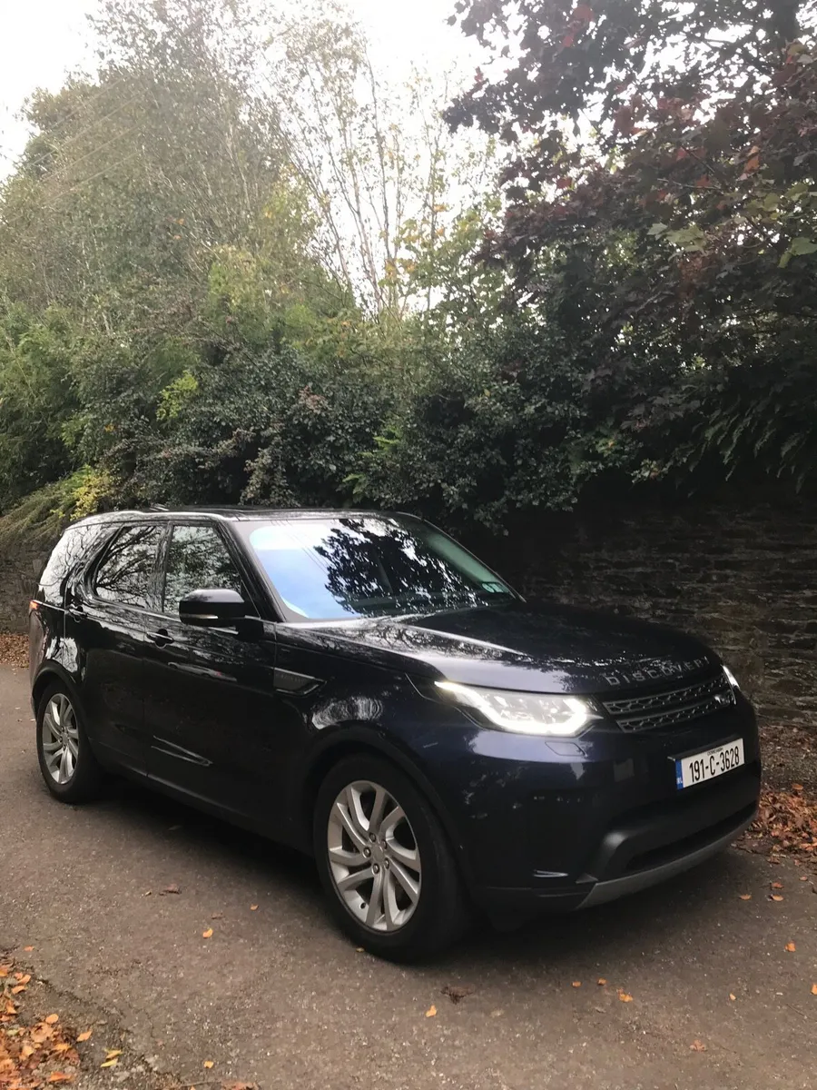 Land Rover Discovery  12/1 /27 doe - Image 1