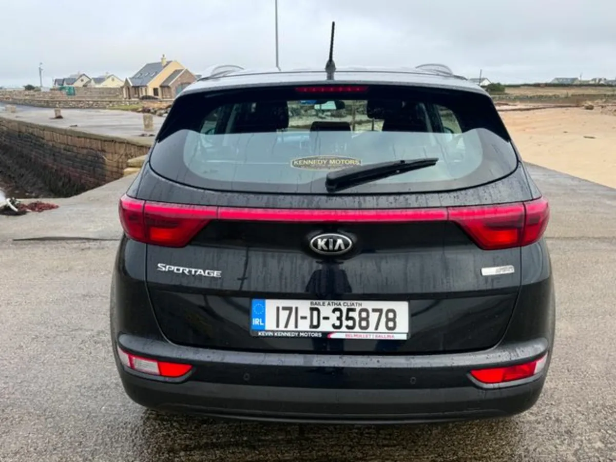 Kia Sportage LX 5DR - Image 4