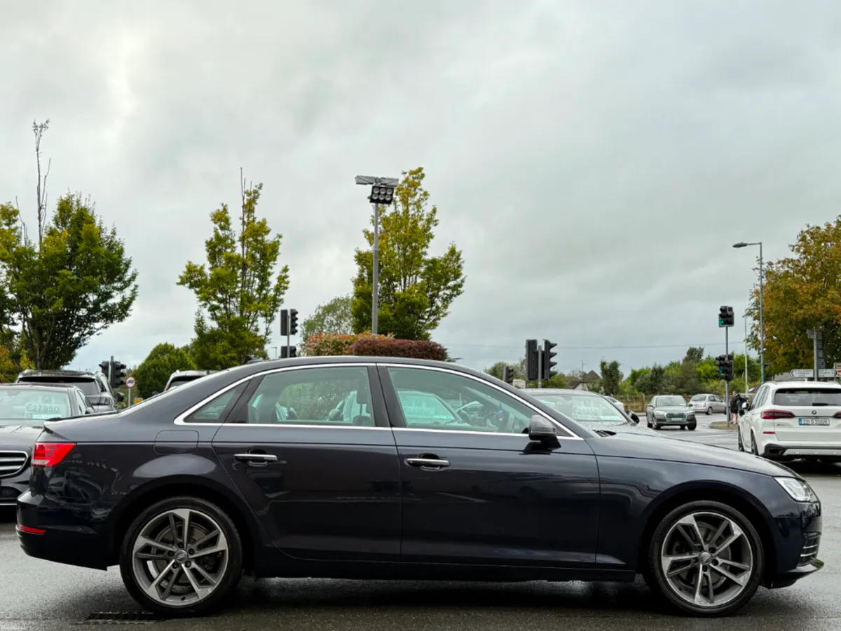 Audi A4 2.0TDI SE 4DR *IRISH CAR* - Image 4