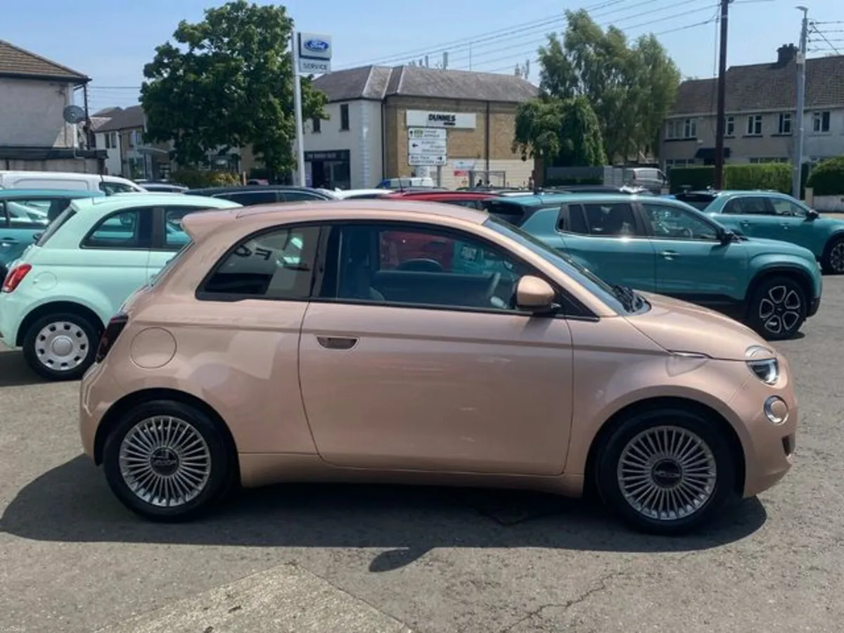 Fiat 500e Icon EV Fully Electric - Image 4