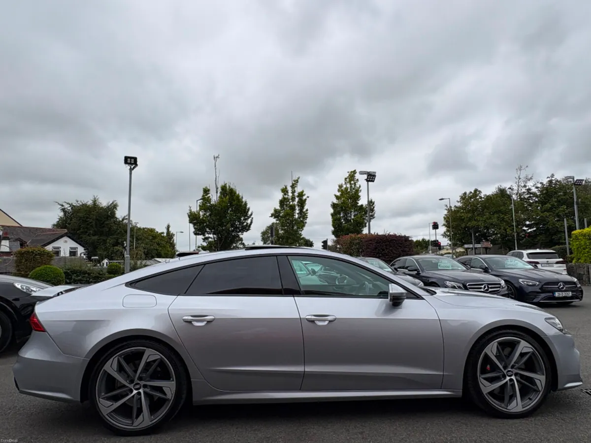 Audi S7 Black Edition Sportback 3.0 TDI 349HP Tipt - Image 4