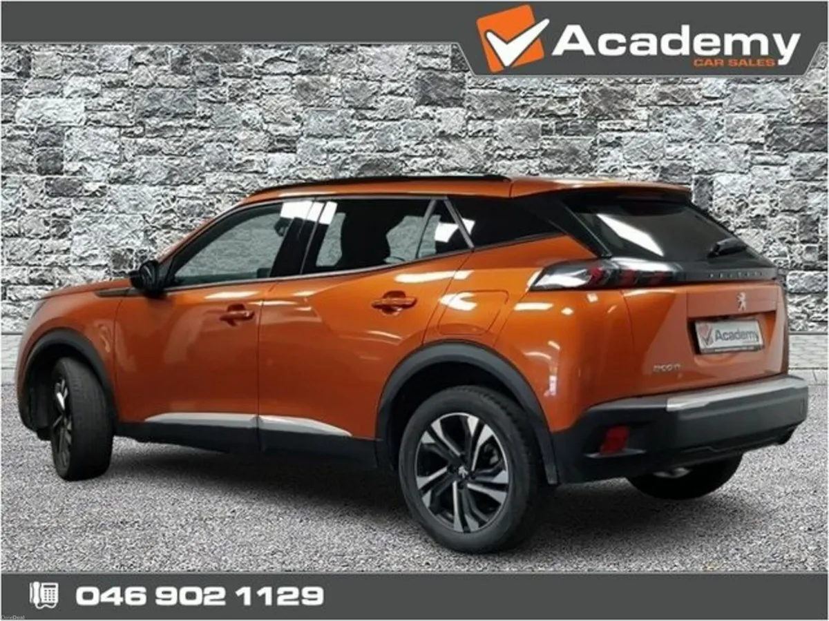 Peugeot 2008 Allure 1.2 100 6.4 4DR - Image 3