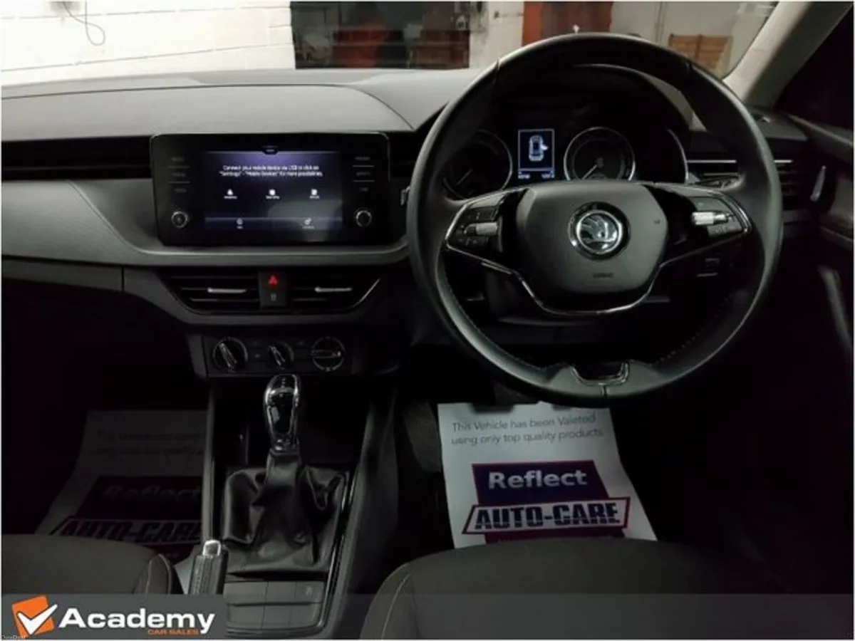 Skoda Kamiq AMB 1.0tsi 110HP DSG 5DR Auto - Image 2