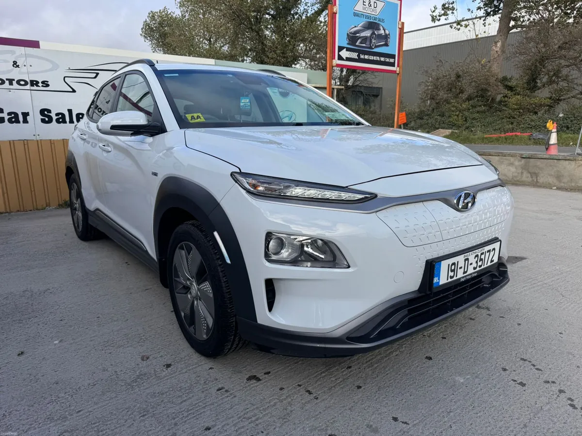 191 Hyundai KONA EV 64kWh Low Miles Warranty - Image 4