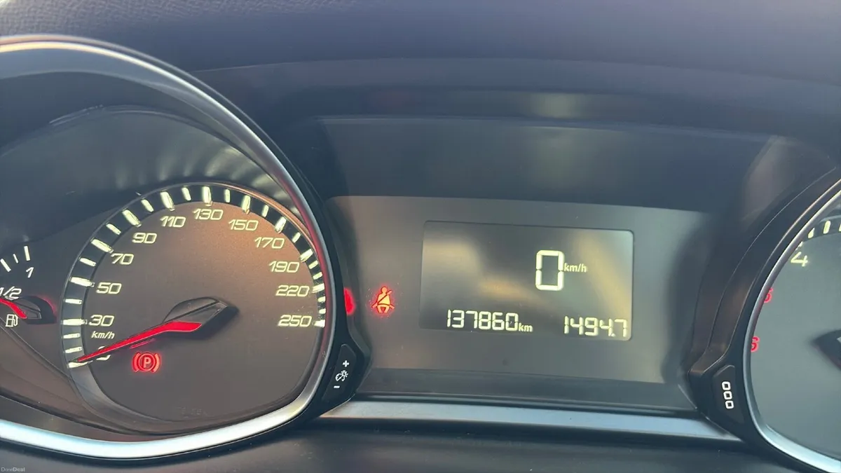 Peugeot 308 2014 - Image 4