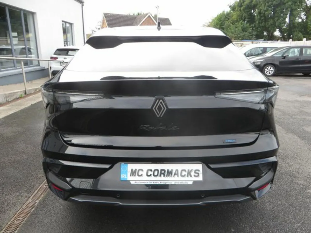Renault Rafale TECHNO ESPRIT ALPINE E-TECH - Image 4