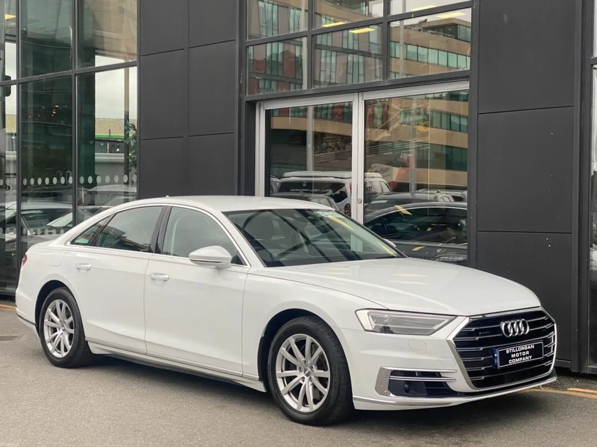 Audi A8 50 TDi 286bhp Auto - Image 3
