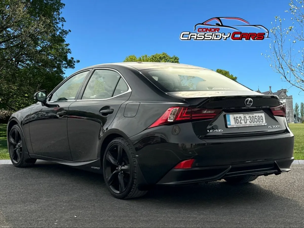 Lexus IS 300 H 2.5 Sport CVT 4DR Auto - Image 3
