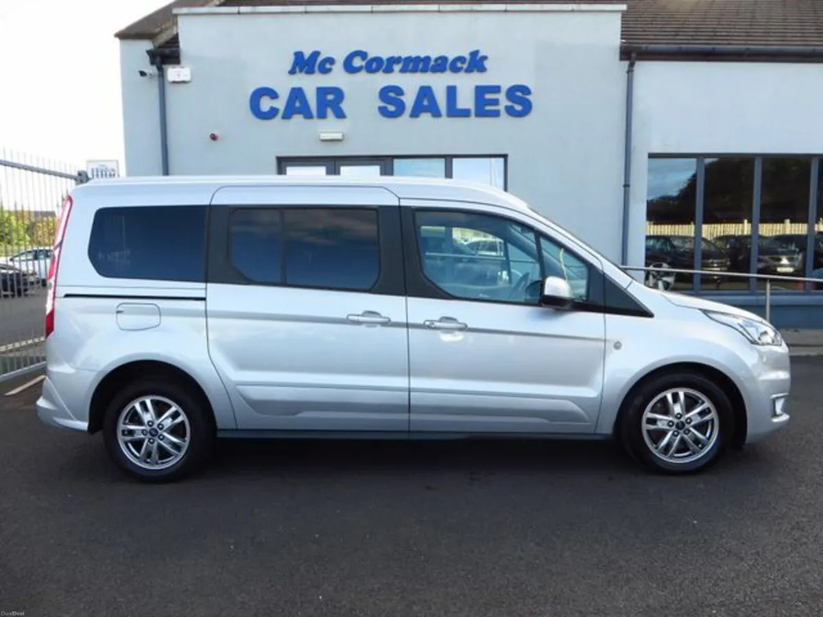 Ford Tourneo Connect GRAND TITANIUM TDCI - Image 2
