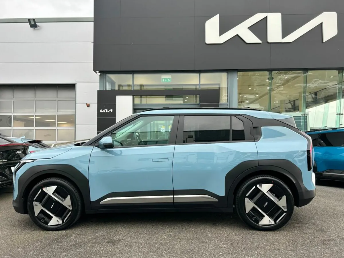 Kia EV3 Earth 3 (585km range) (0% Finance availabl - Image 3