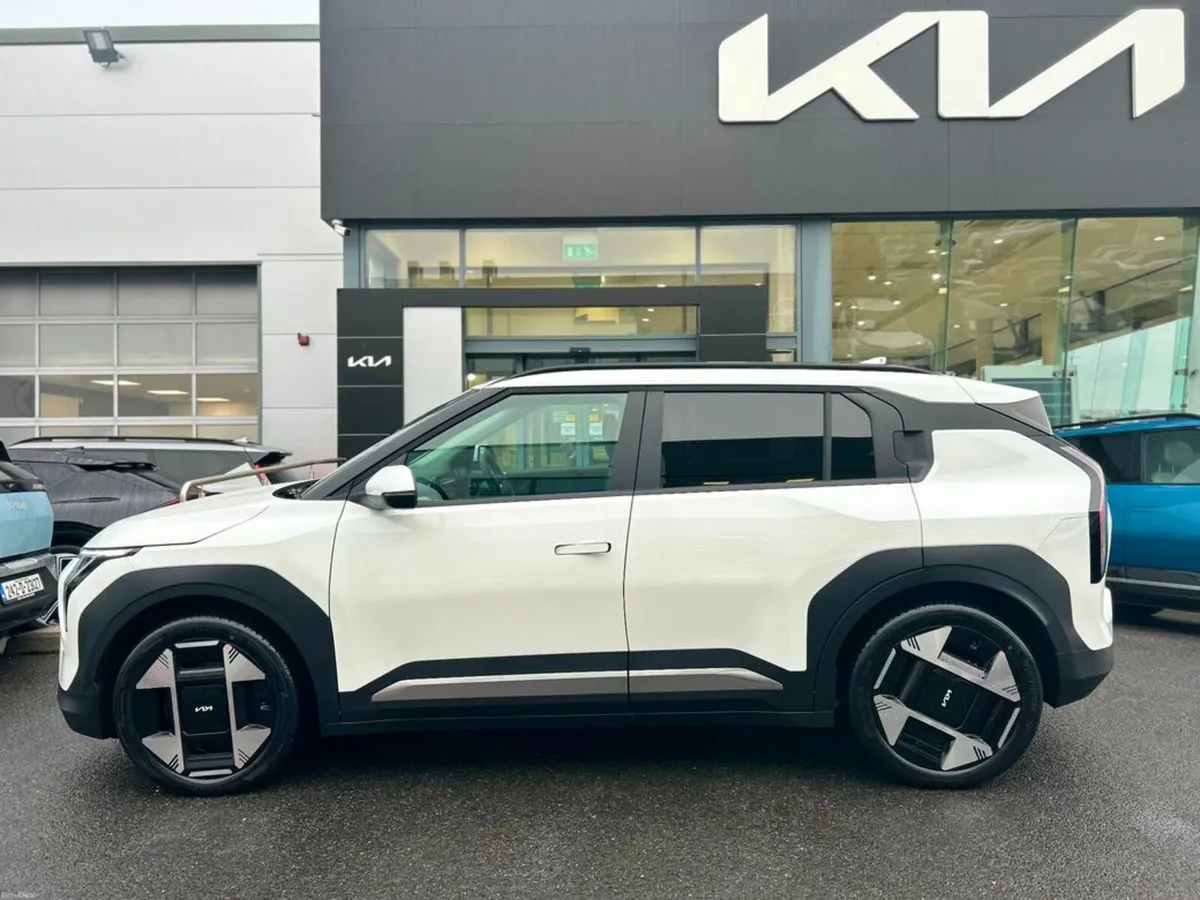Kia EV3 Earth 3 (585km range) (0% Finance availabl - Image 3