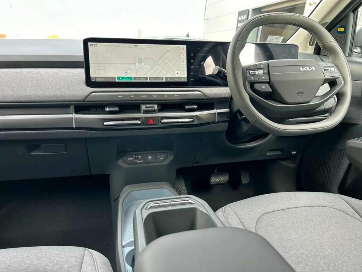Kia EV3 Earth 2 (605km range) (0% Finance availabl - Image 4