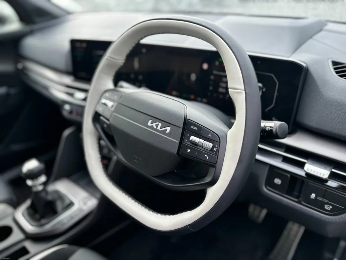 Kia Sportage 1.6 Diesel GT Line (0% Finance availa - Image 2