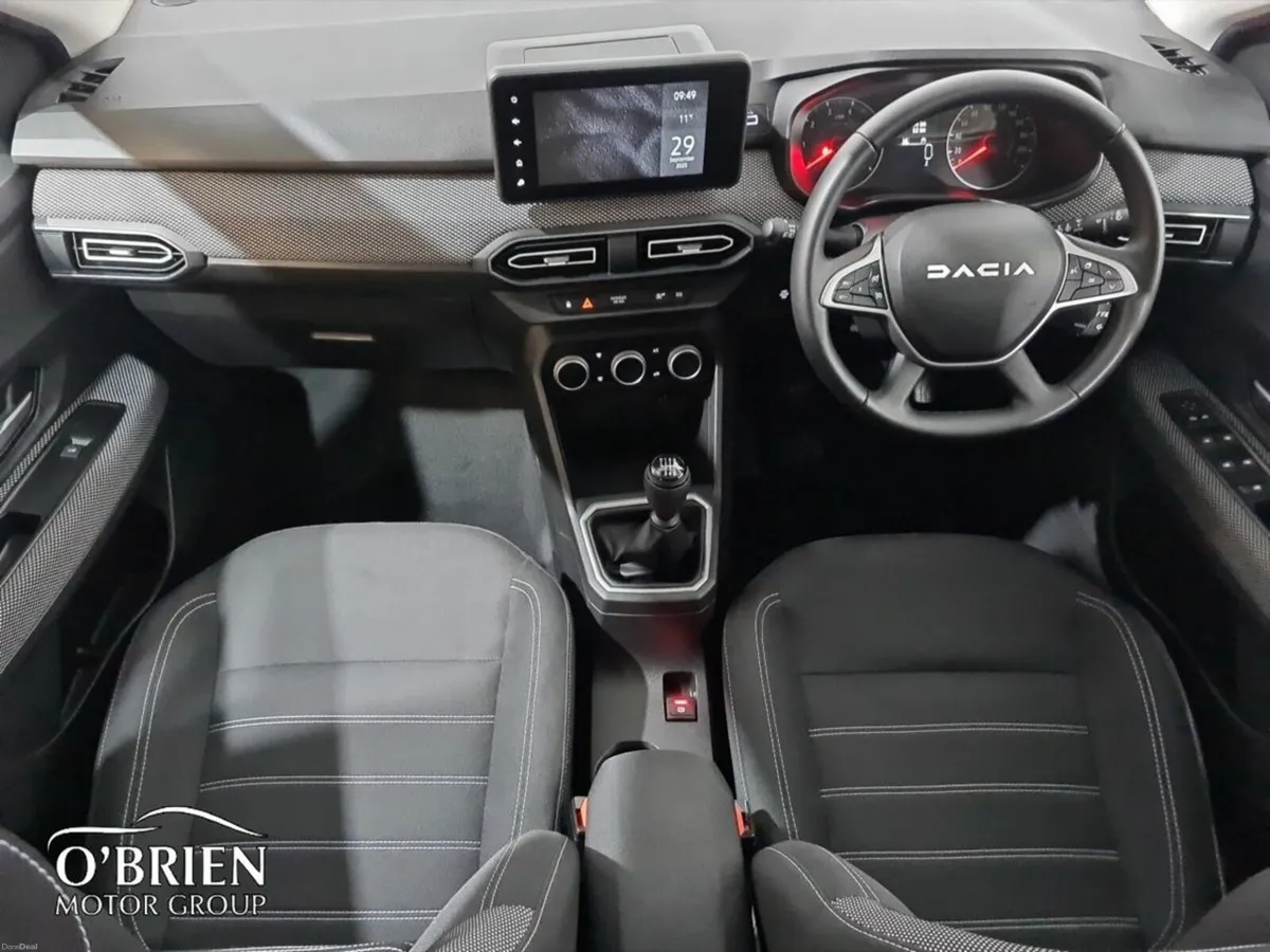 Dacia Jogger TCe 110 Expression - Image 2