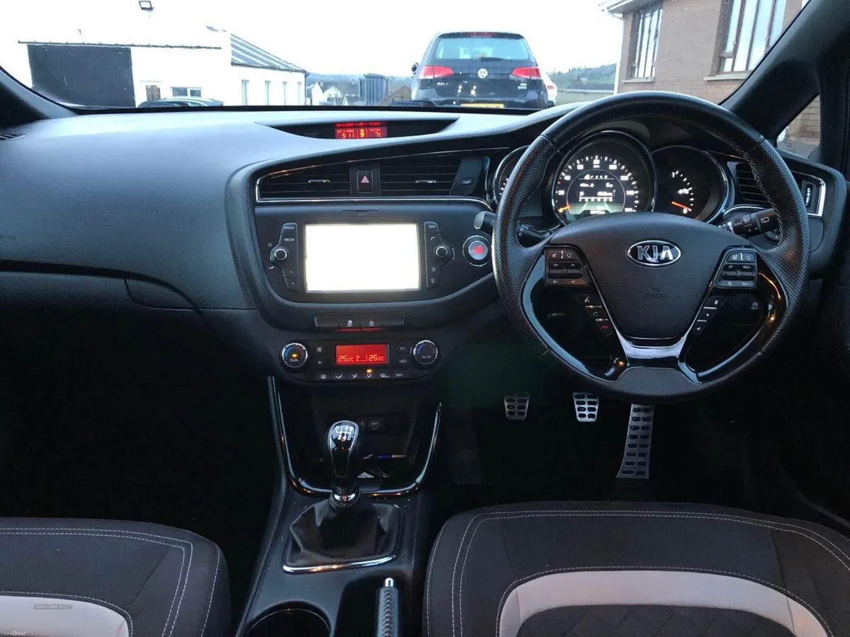 2018 Kia Ceed 1.6 CRDI ISG GT-Line 134 BHP - Image 2