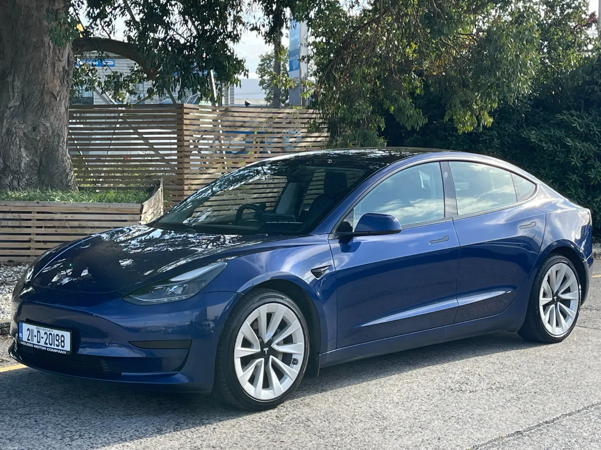 2021 Tesla Model 3..pan roof..standard plus - Image 3