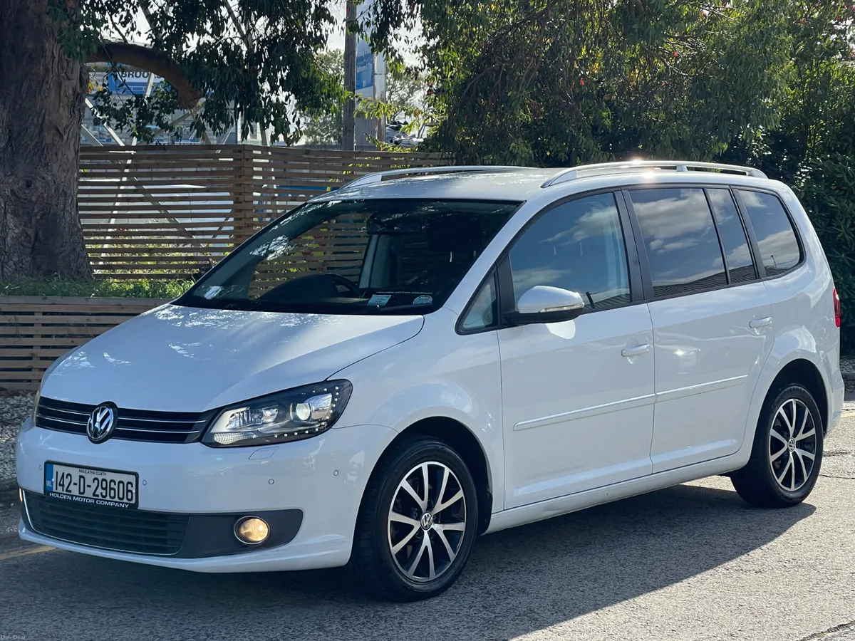 2014 Volkswagen Touran..7 seater..2 keys.low miles - Image 2
