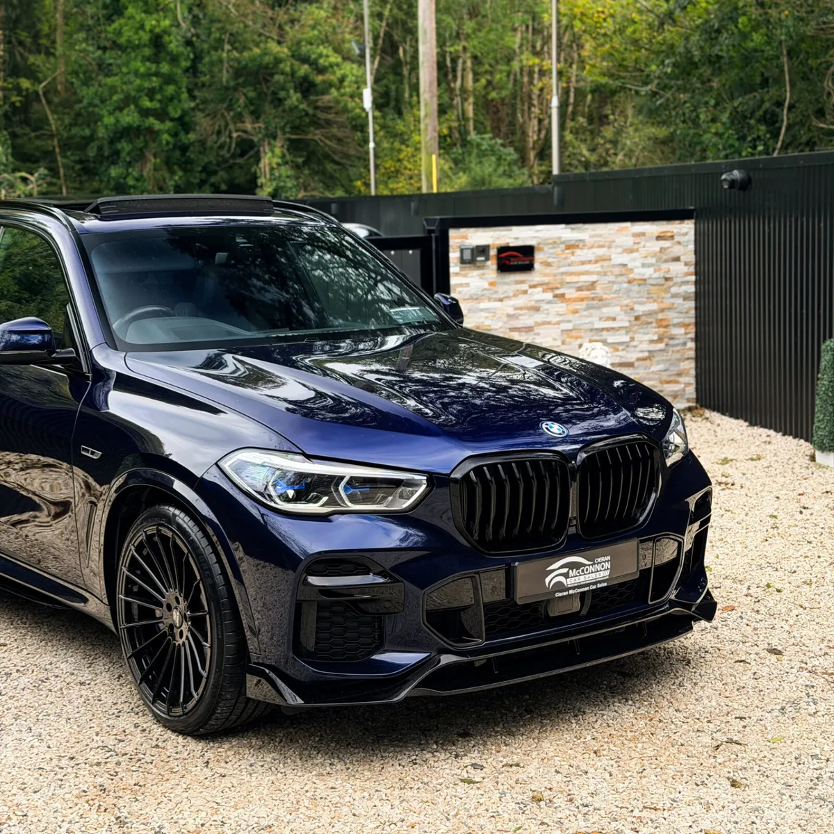 DEPOSIT TAKEN 2021 (212)  BMW X5 45E MSPORT PRO - Image 3