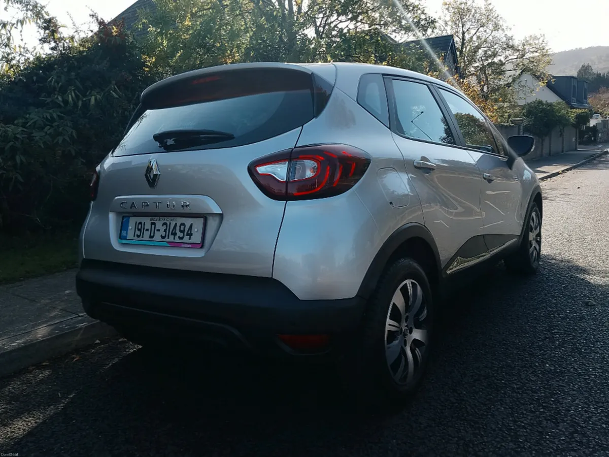 Renault Captur Play DCI 90 MY18 5DR - Image 3