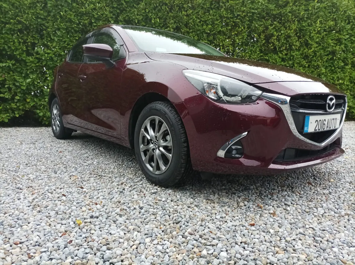 Luxury Mazda2 1.3 Automatic, 2016 - Image 1