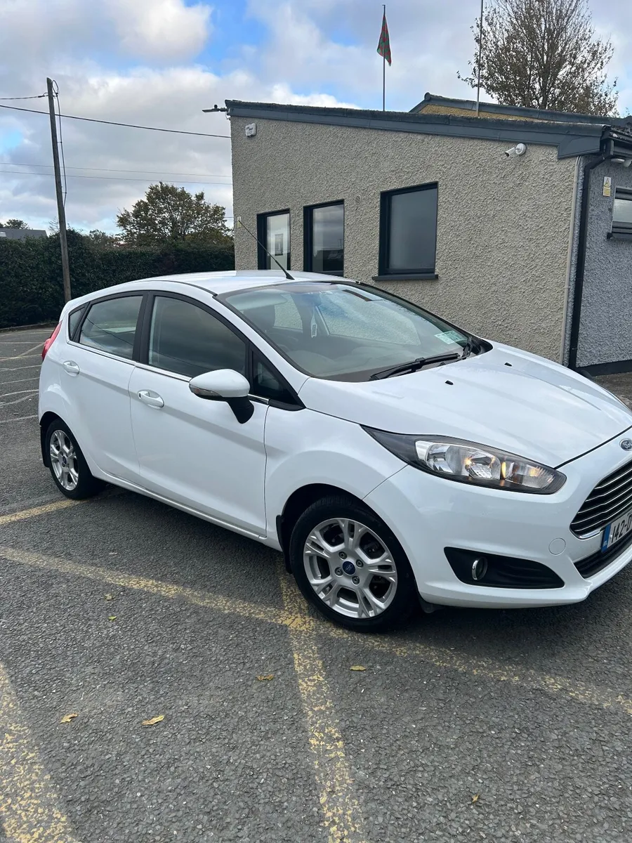 Ford Fiesta 2014 - Image 1