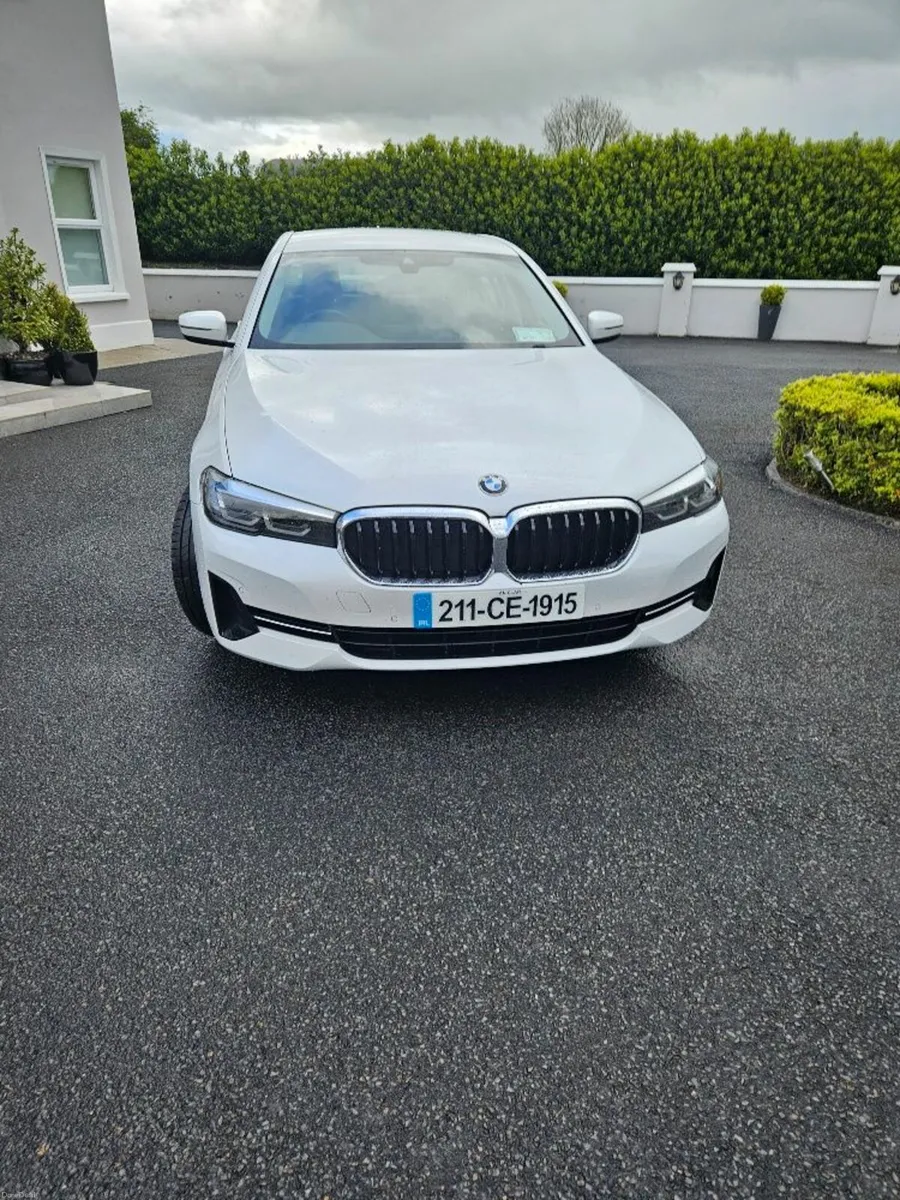 BMW 5-Series 2021 - Image 4