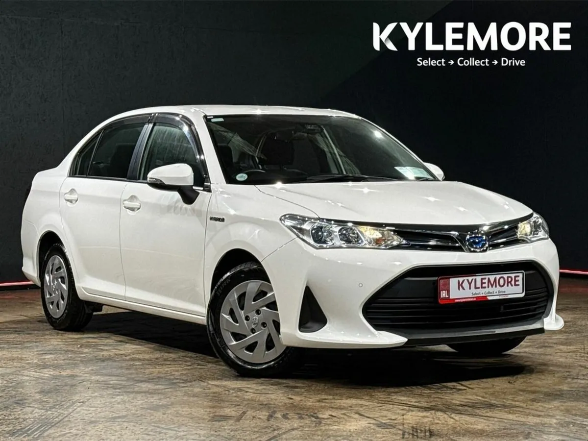 Toyota Corolla HYBRID 1.5L AUTOMATIC - REVERSE CAM - Image 1