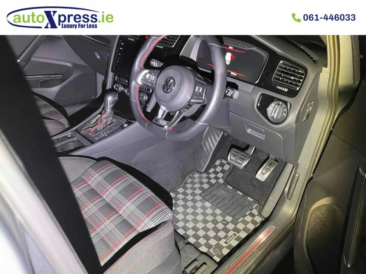 Volkswagen Golf 2.0 GTI Automatic, Reversing camer - Image 4