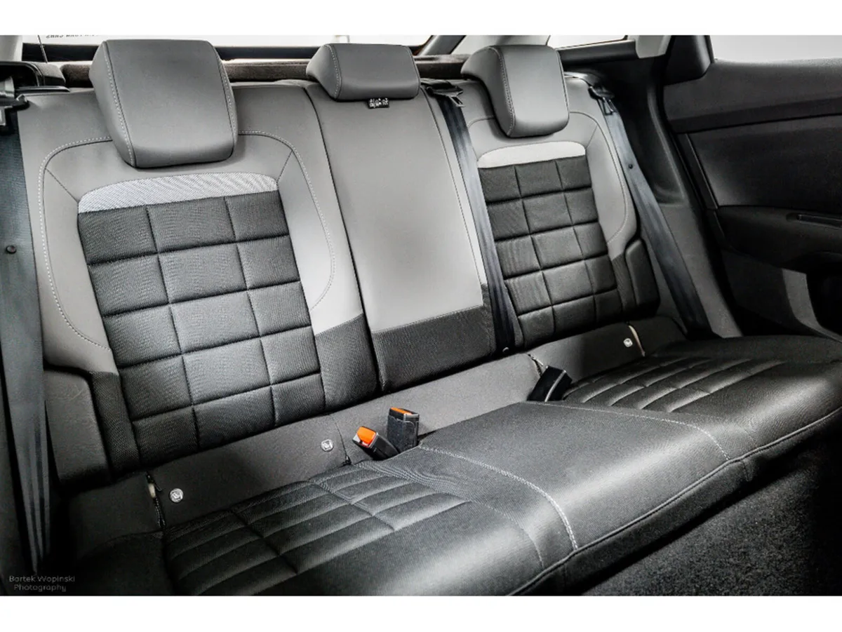 Citroen C4 You 1.2 MHEV 110HP - Image 4