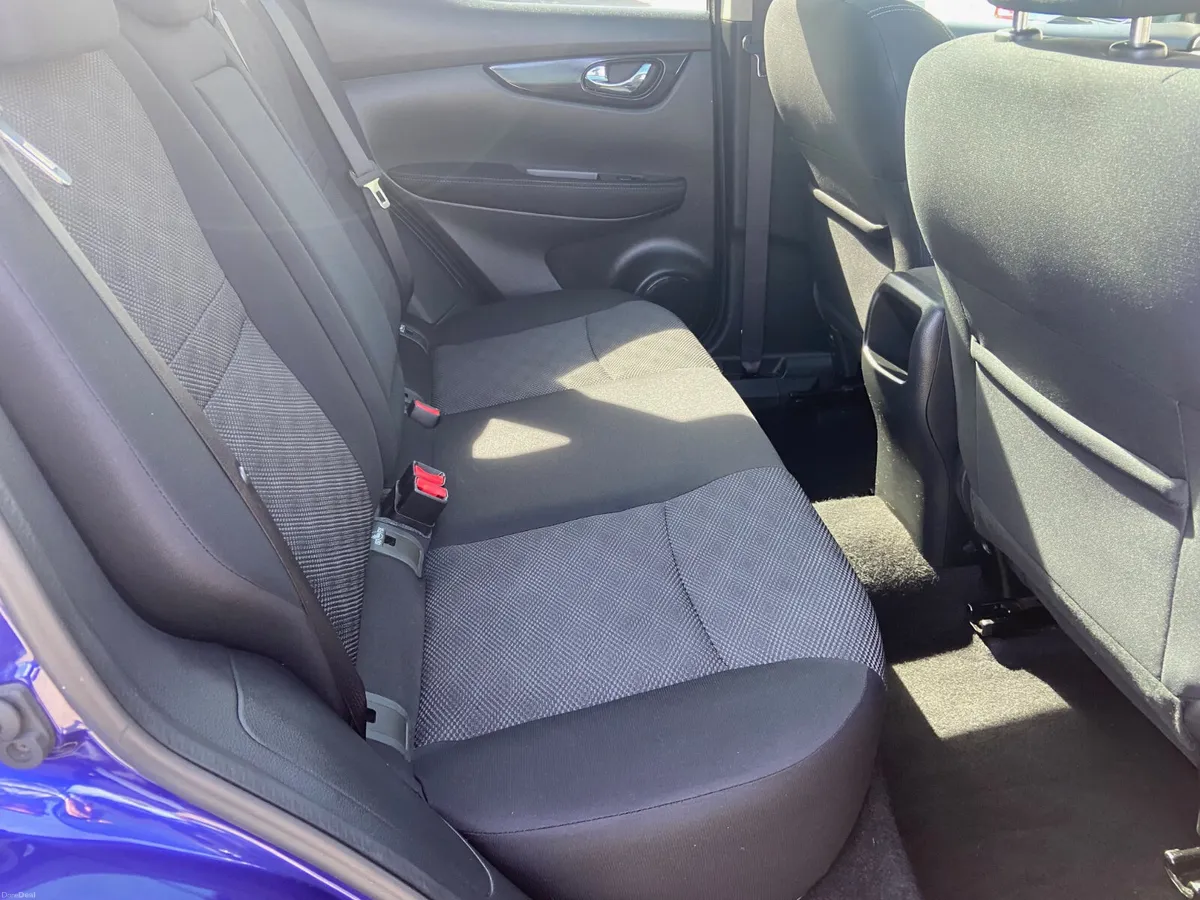 2016 NISSAN QASHQAI 1.2 CVT AUTO TOP SPEC - Image 4