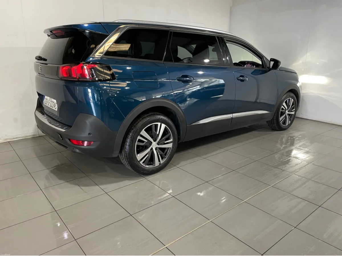 Peugeot 5008 ALLURE 1.5 BLUE DIESEL AUTOMATIC FULL - Image 3
