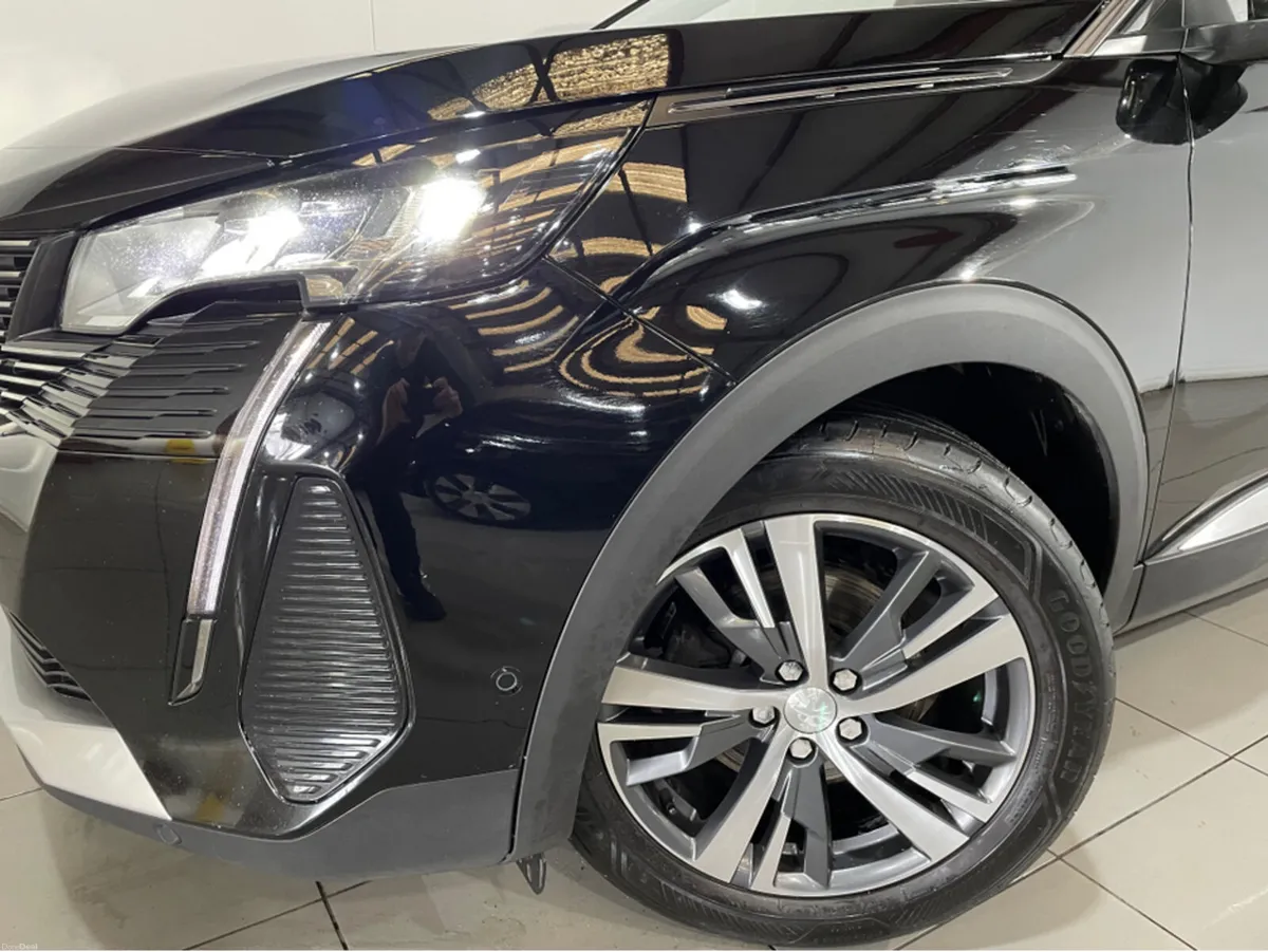 Peugeot 3008 ALLURE 1.5 BLUE HDI 130 FULL SERVICE - Image 4