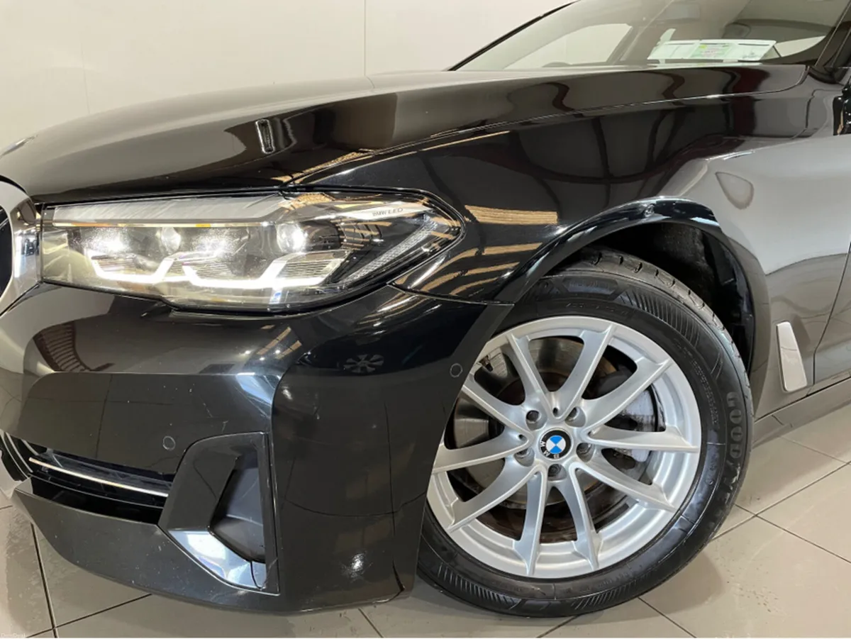 BMW 5-Series 520 AUTO SE IVORY WHITE LEATHER NCT 0 - Image 4