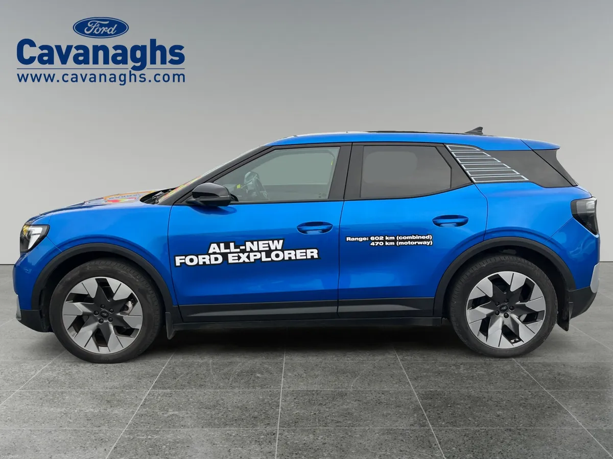 2025 FORDEXPLORER PREMIUM 77KWH EXTENDED RANGE RWD - Image 2