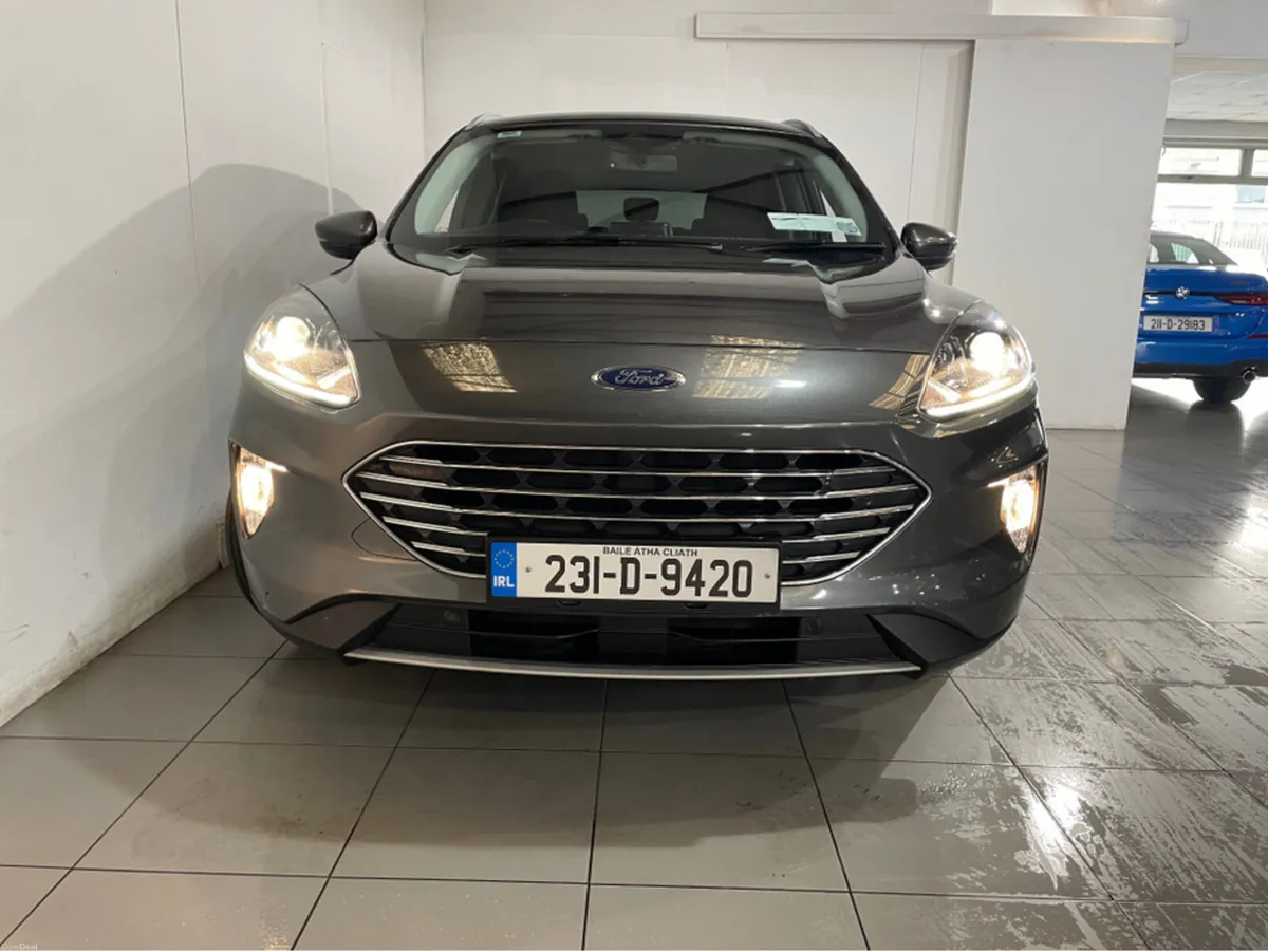Ford Kuga TITANIUM 2.5 AUTOMATIC HYBRID - Image 4