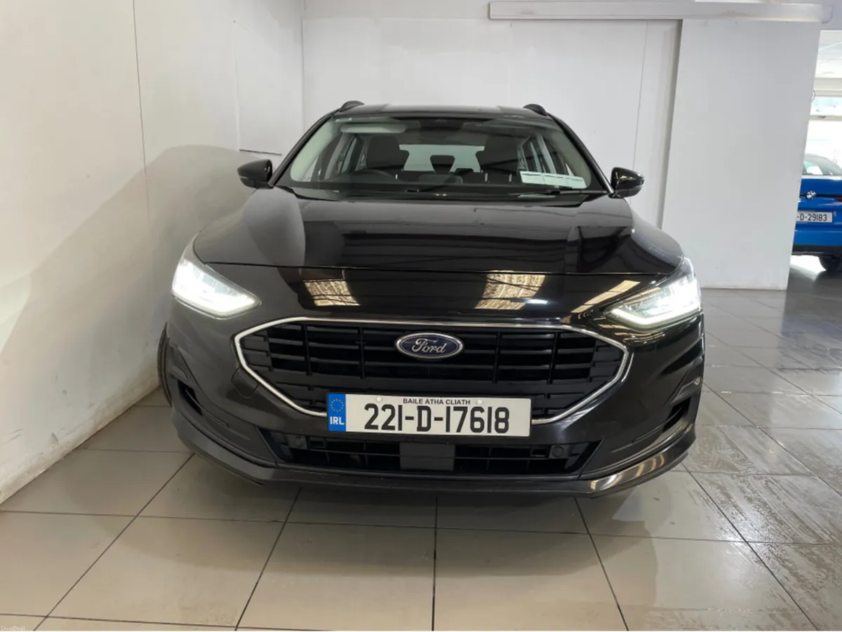 Ford Focus AUTO 1.5 TDI 120BHP DIESEL ESTATE - Image 4